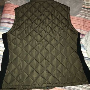 Jackets & Coats - 1 hr sale🚨Like new! Puffer vest Jackets & Coats - 1 hr sale🚨Like new! Puffer vest